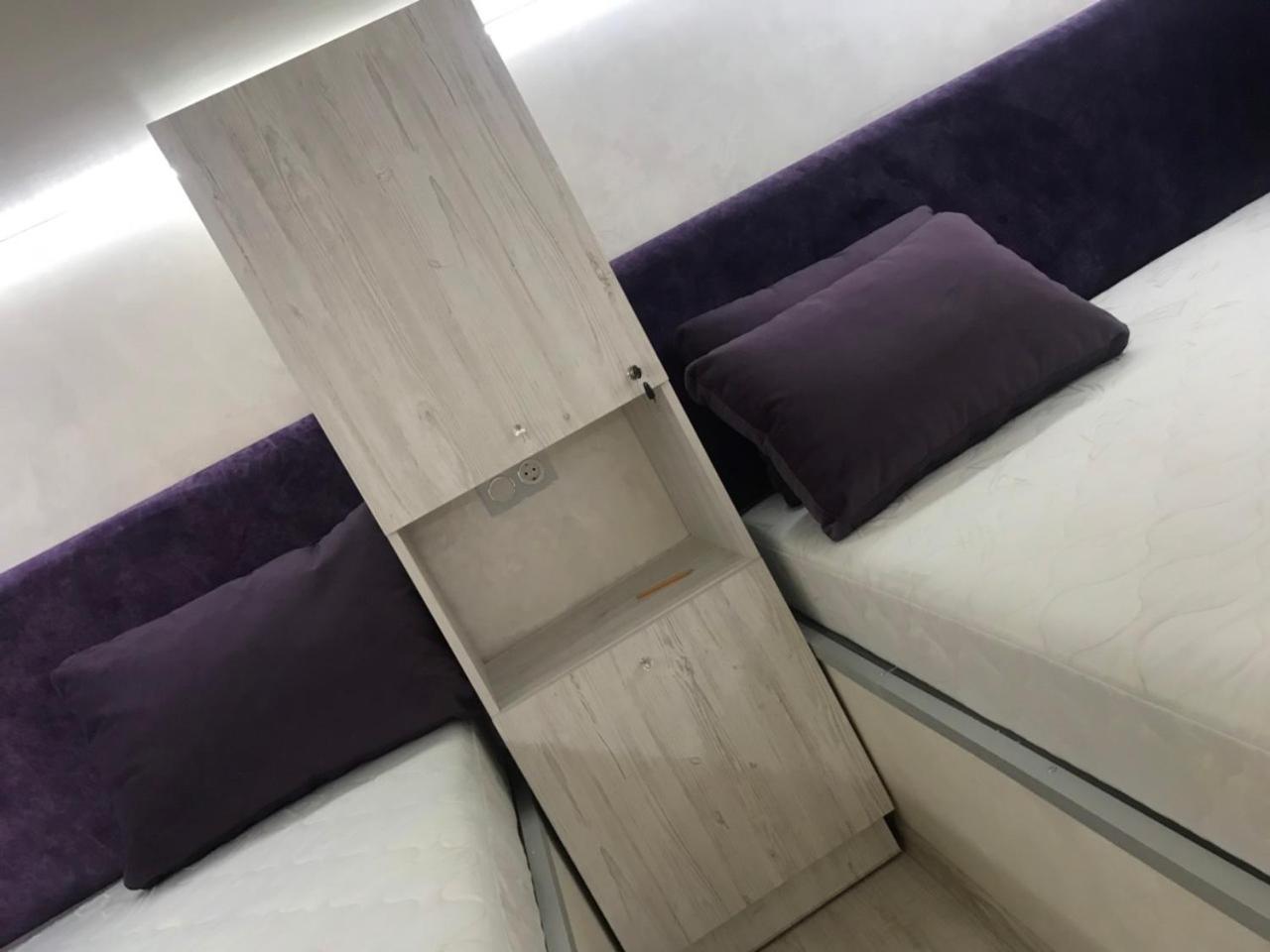 Newtone Apartment Černivci Esterno foto